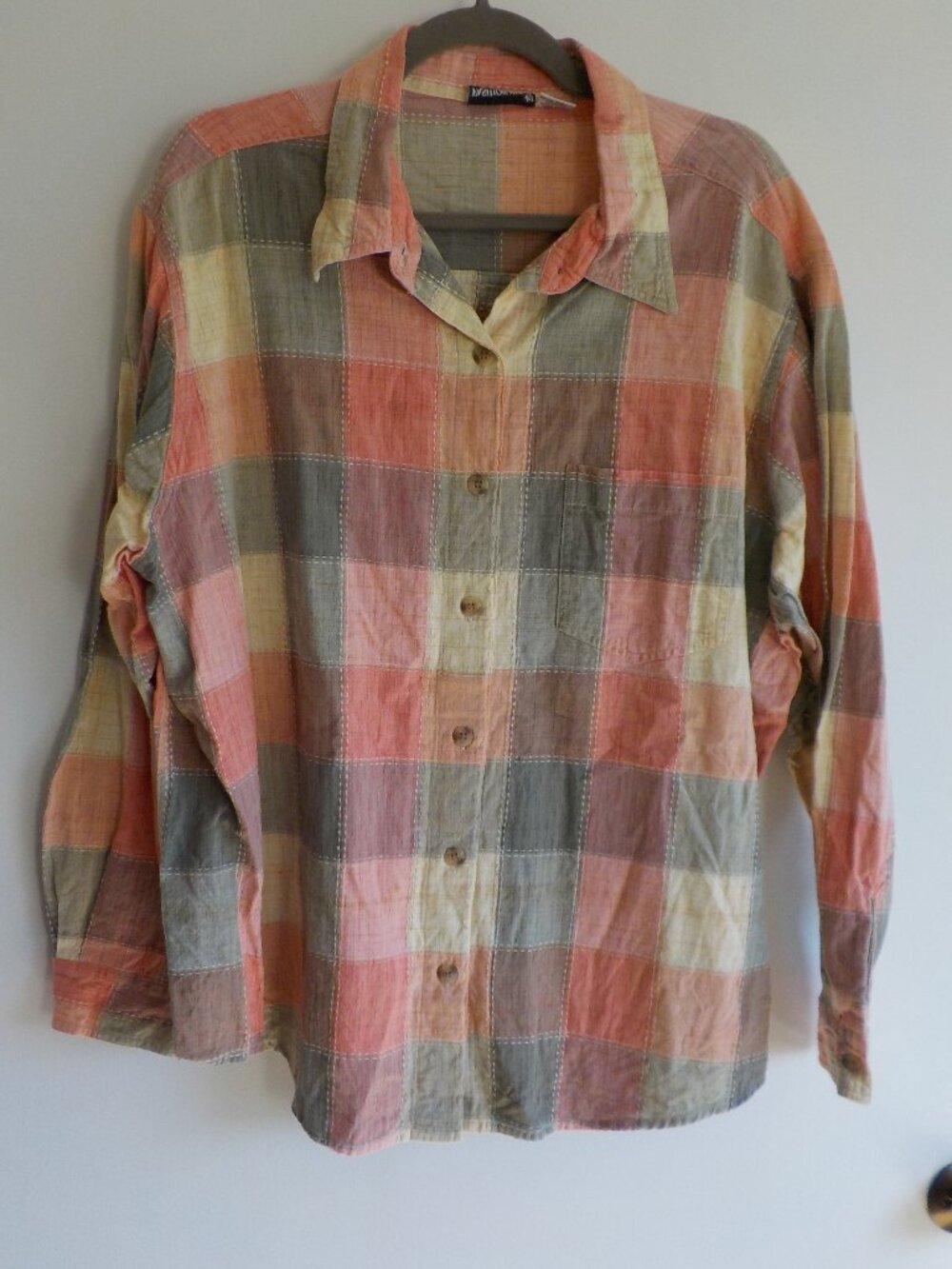 Fashion Bug Blouse - Size 22-24 - 3X- COTTON Pink Green Plaid Long Sleeve (820)